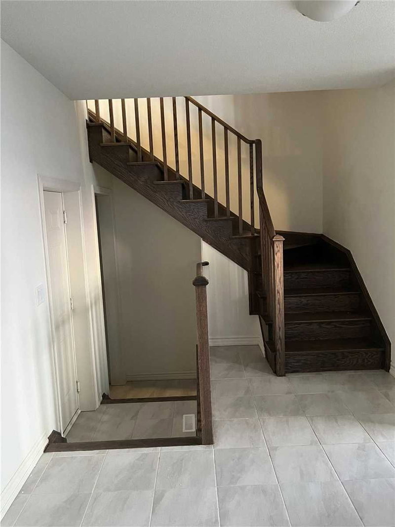 68 Donald Ficht Cres, Brampton, L7A 0B7 | Image 2