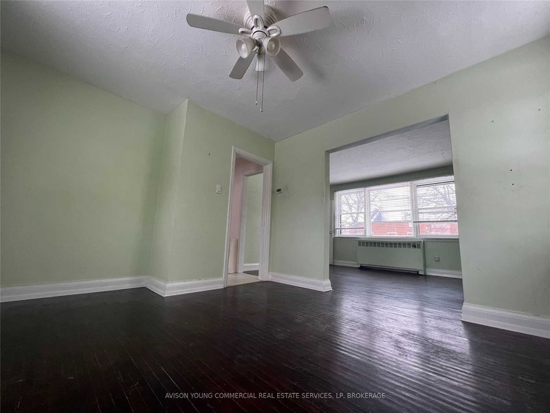 19 Pearl St, Mississauga, L5M 1X1 | Image 3