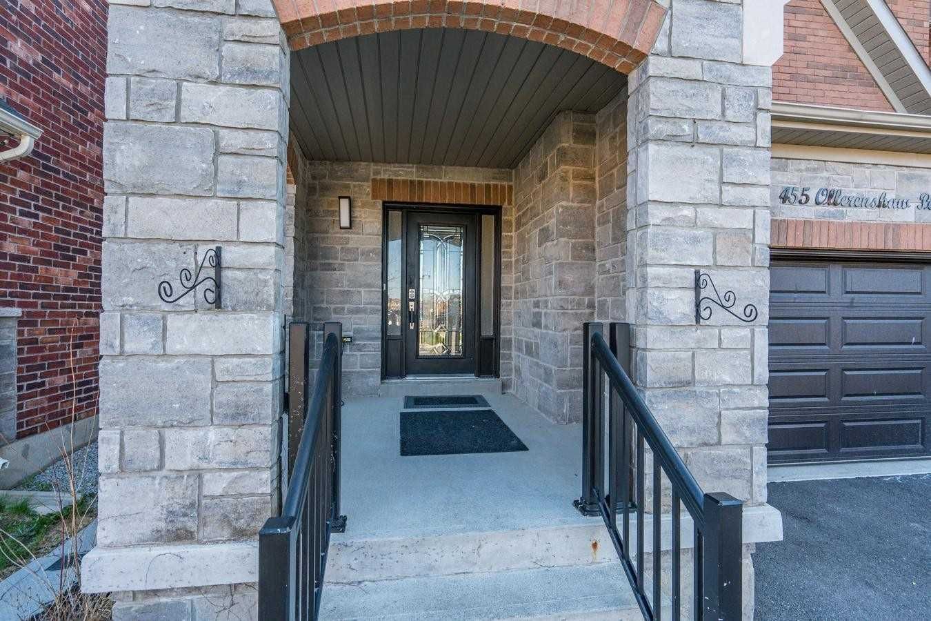 Listing Image 4