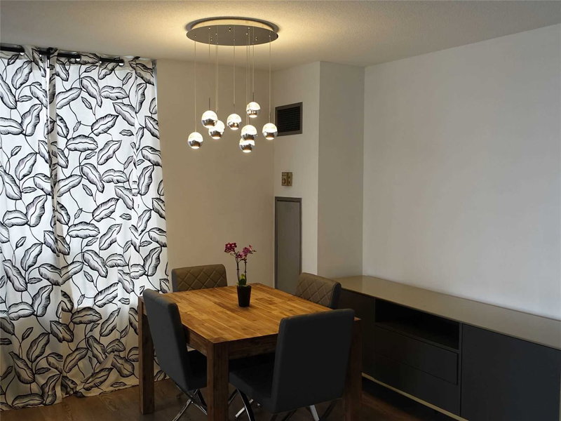 Room2
