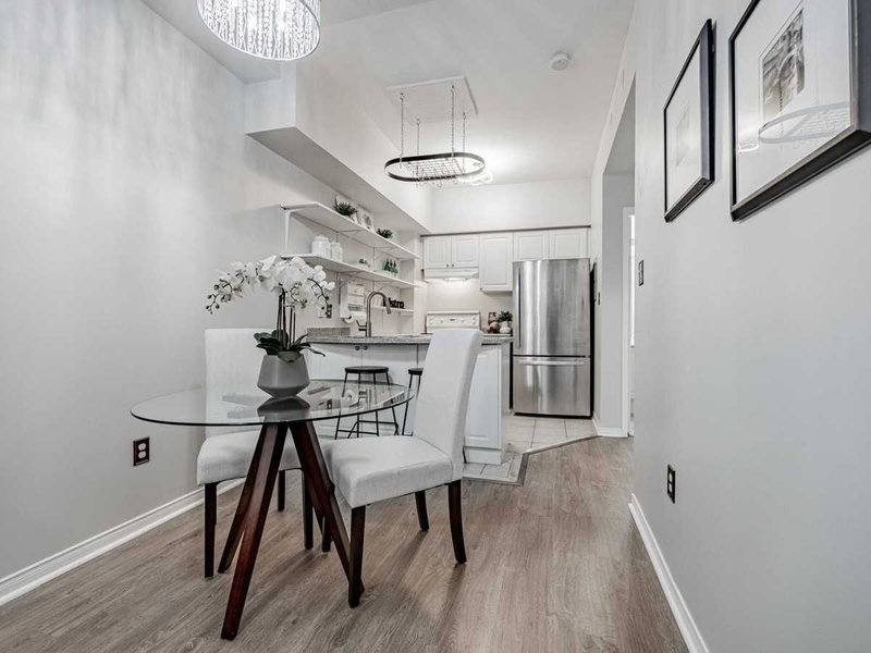 145 - 601 Shoreline Dr, Mississauga, L5B 4K1 | Image 3