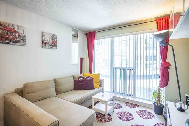 213 - 2121 Lake Shore Boulevard W