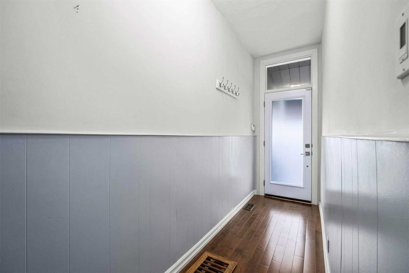 893 Dovercourt Rd, Toronto, M6H2X6 | Image 3