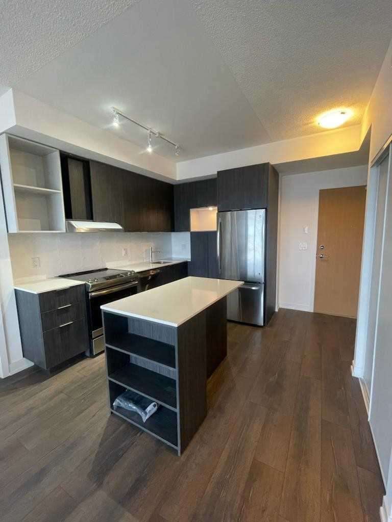 810 - 2520 Eglinton Ave W, Mississauga, L5M0Y4 | Image 3