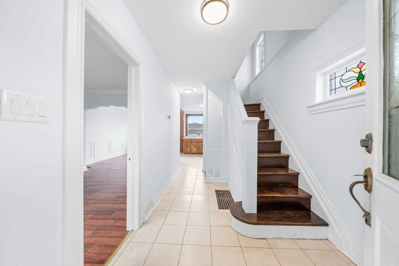 56 Snider Ave, Toronto, M6E4R9 | Image 3