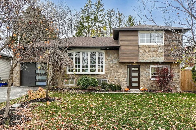 2117 Bridge Rd, Oakville, L6L 2E8 | Image 2