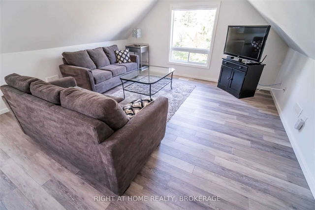 Loft - 164 Trafalgar Road