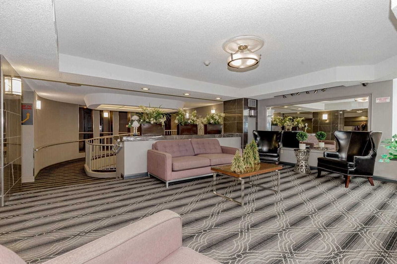 1204 - 8 Lisa St, Brampton, L6T 4S6 | Image 3