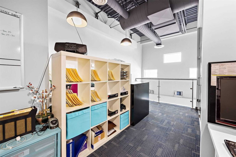 101 - 1055 Canadian Pl, Mississauga, L4W0C2 | Image 3