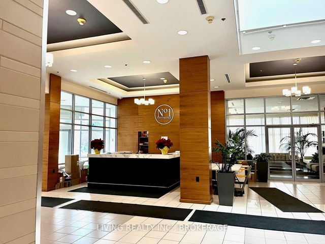 909 - 1 Elm Drive