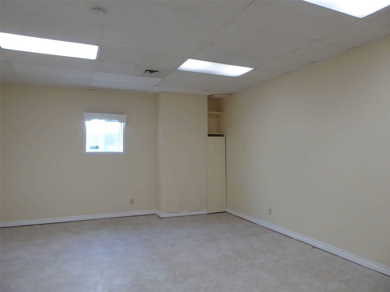 204 - 72 Mill St, Halton Hills, L7G2C9 | Image 3