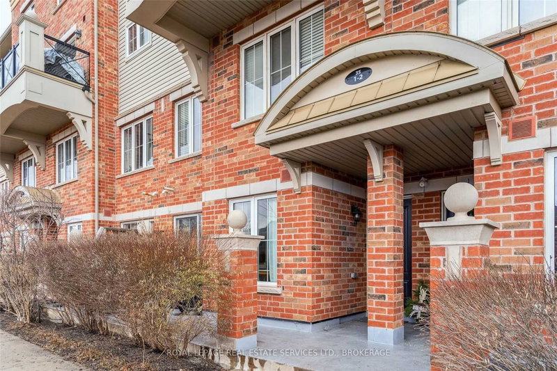 2 - 35 Hays Blvd, Oakville, L6H 0J1 | Image 2