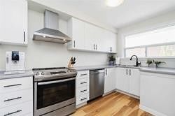 368 Weighton Dr, Oakville, L6K 2R4 | Image 3