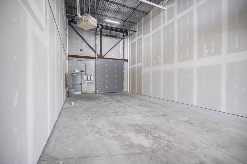 27 - 760 Laurentian Dr, Burlington, L7N0A4 | Image 2