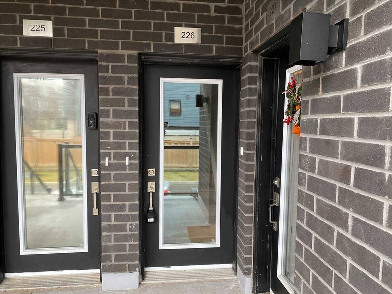 226 - 1145 Journeyman Lane, Mississauga, L5J0B5 | Image 2