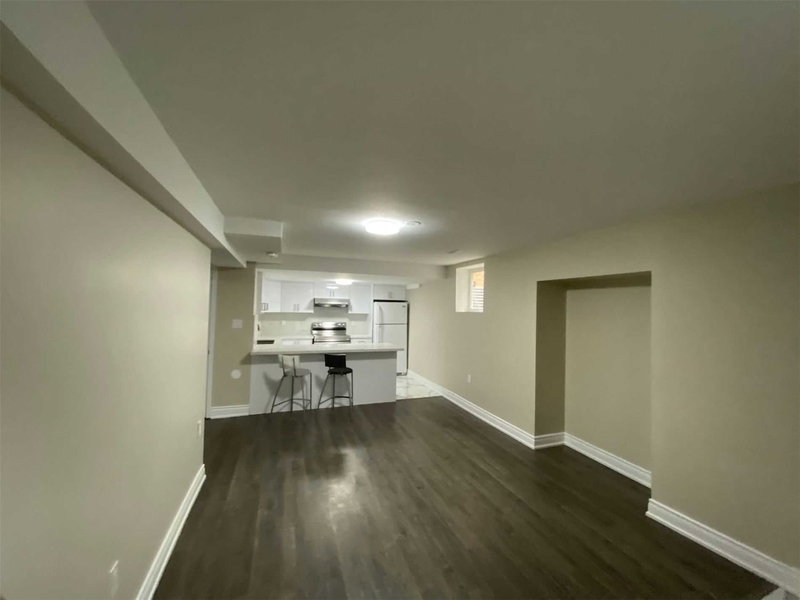 Lower - 4127 Loyalist Dr, Mississauga, L5L 3X7 | Image 3