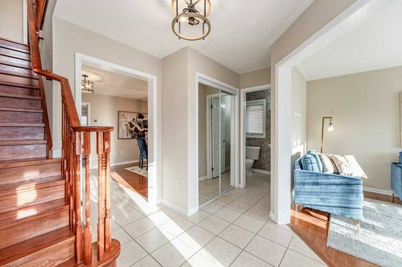 721 Scott Blvd, Milton, L9T0X9 | Image 3