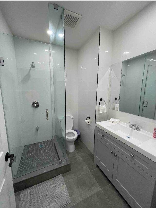 201 - 238 Queen St S, Mississauga, L5M 1L5 | Image 3