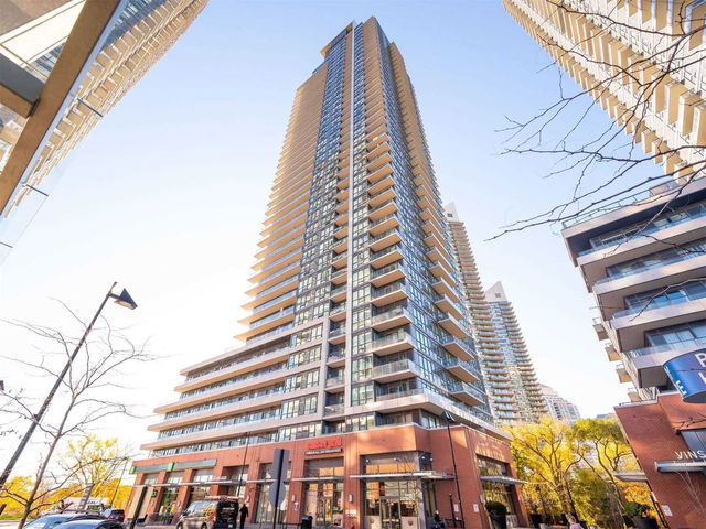 4001 - 2212 Lakeshore Boulevard
