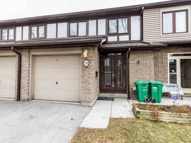 19 Gatwick Lane, Brampton, L6S2E4 | Image 2