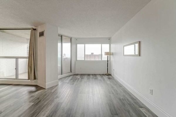 Room2