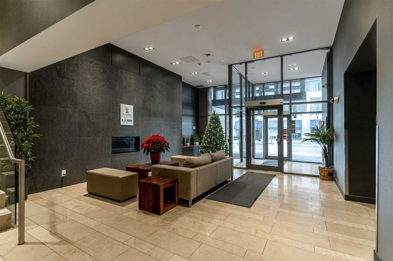 705 - 1940 Ironstone Dr, Burlington, L7L 0E4 | Image 3