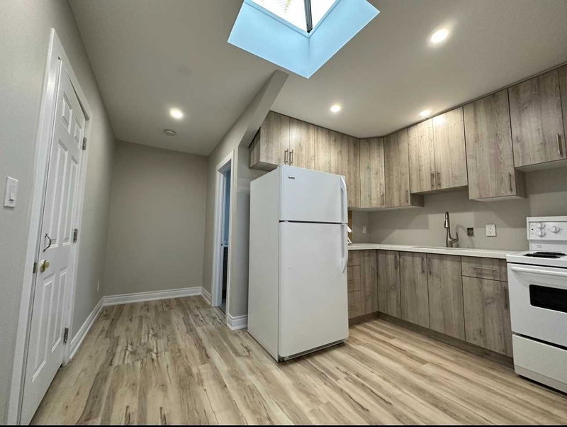 2B - 1639 Eglinton Ave W, Toronto, M6E 2H1 | Image 2