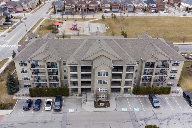 305 - 1390 Main St E, Milton, L9T7S9 | Image 2
