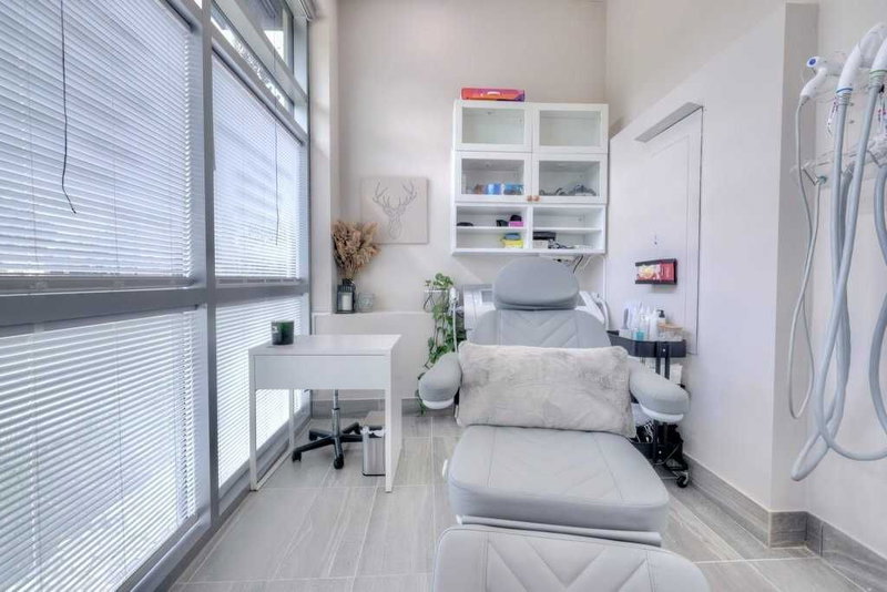 102 - 34 Plains Rd E, Burlington, L7T2B9 | Image 3