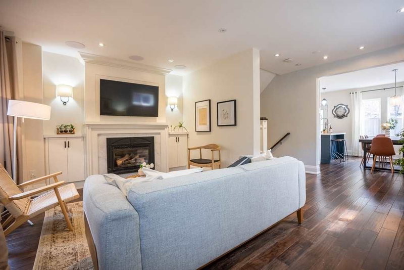 8 Primrose Ave, Toronto, M8V1P8 | Image 3