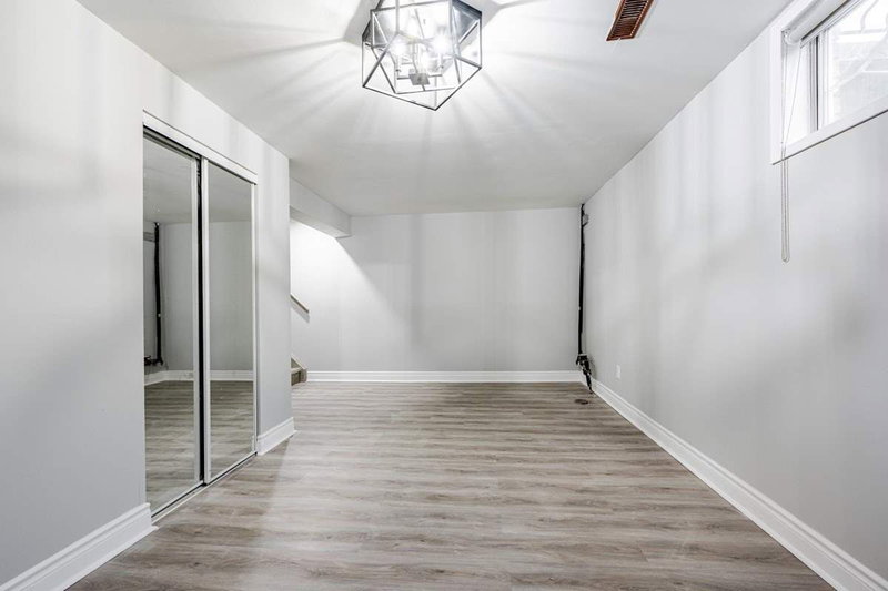 Bsmt - 188 Mavety St, Toronto, M6P2M2 | Image 2