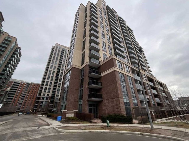 712 - 1 Michael Power Place