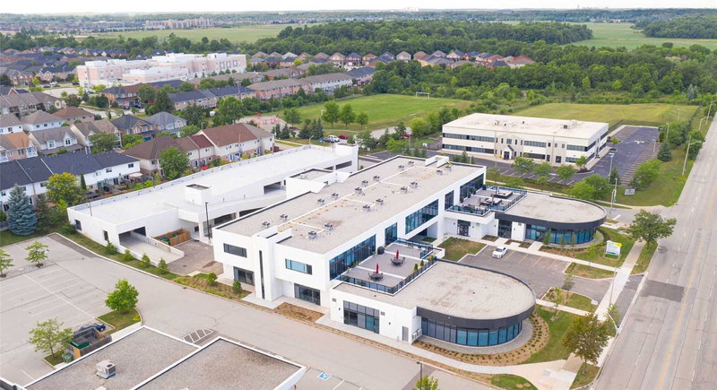 213 - 5045 Mainway, Burlington, L7L 5Z1 | Image 2