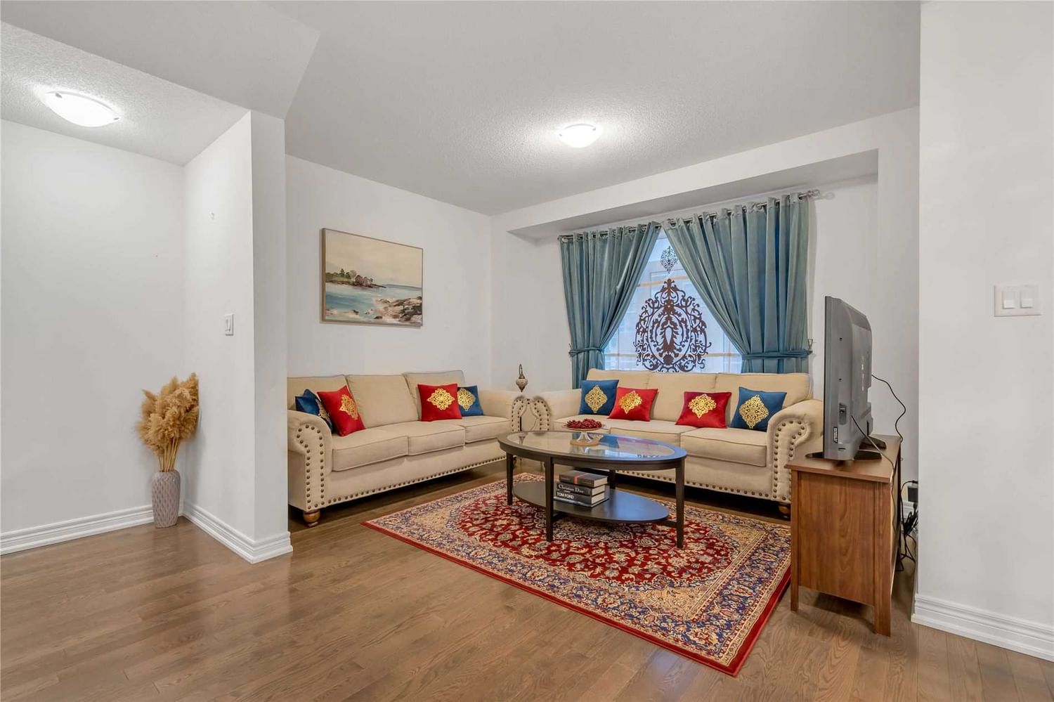 Listing Image 7