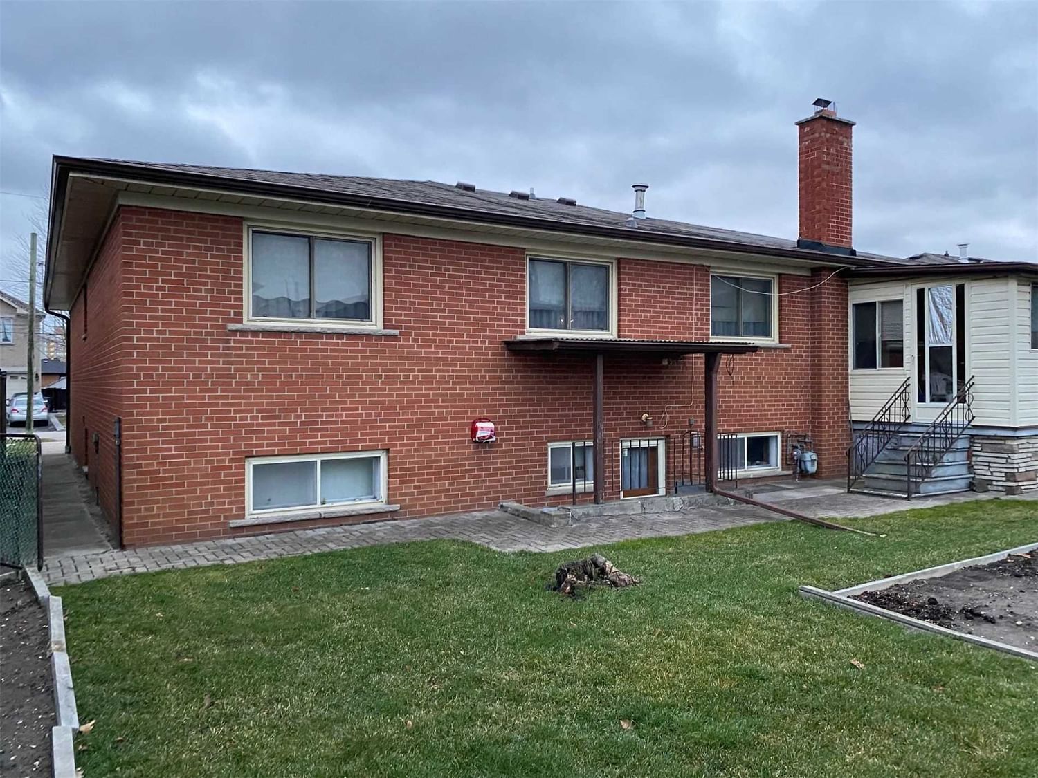 Listing Image 14