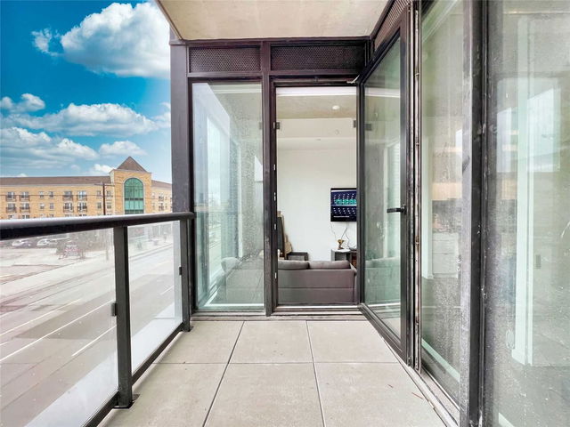 209 - 7 Smith Crescent