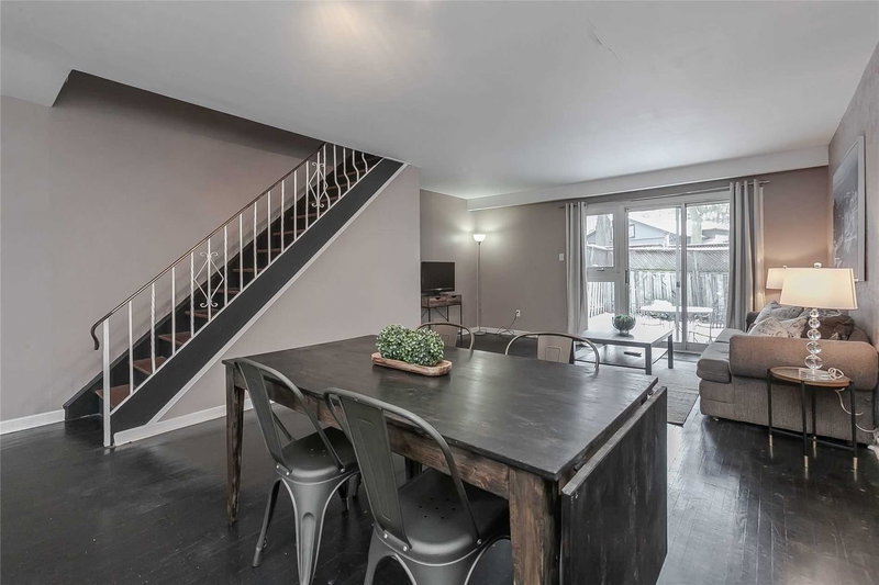 621 Francis Rd, Burlington, L7T 3X6 | Image 3
