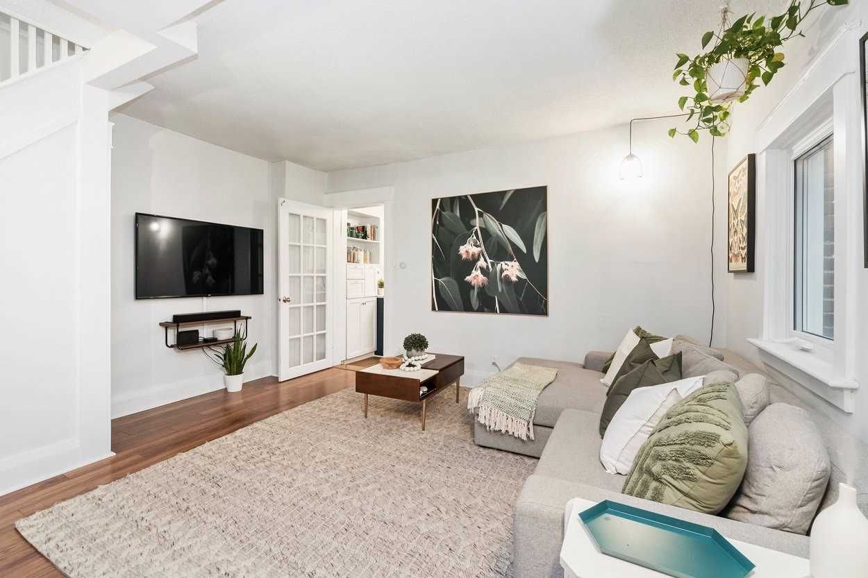 Listing Image 7