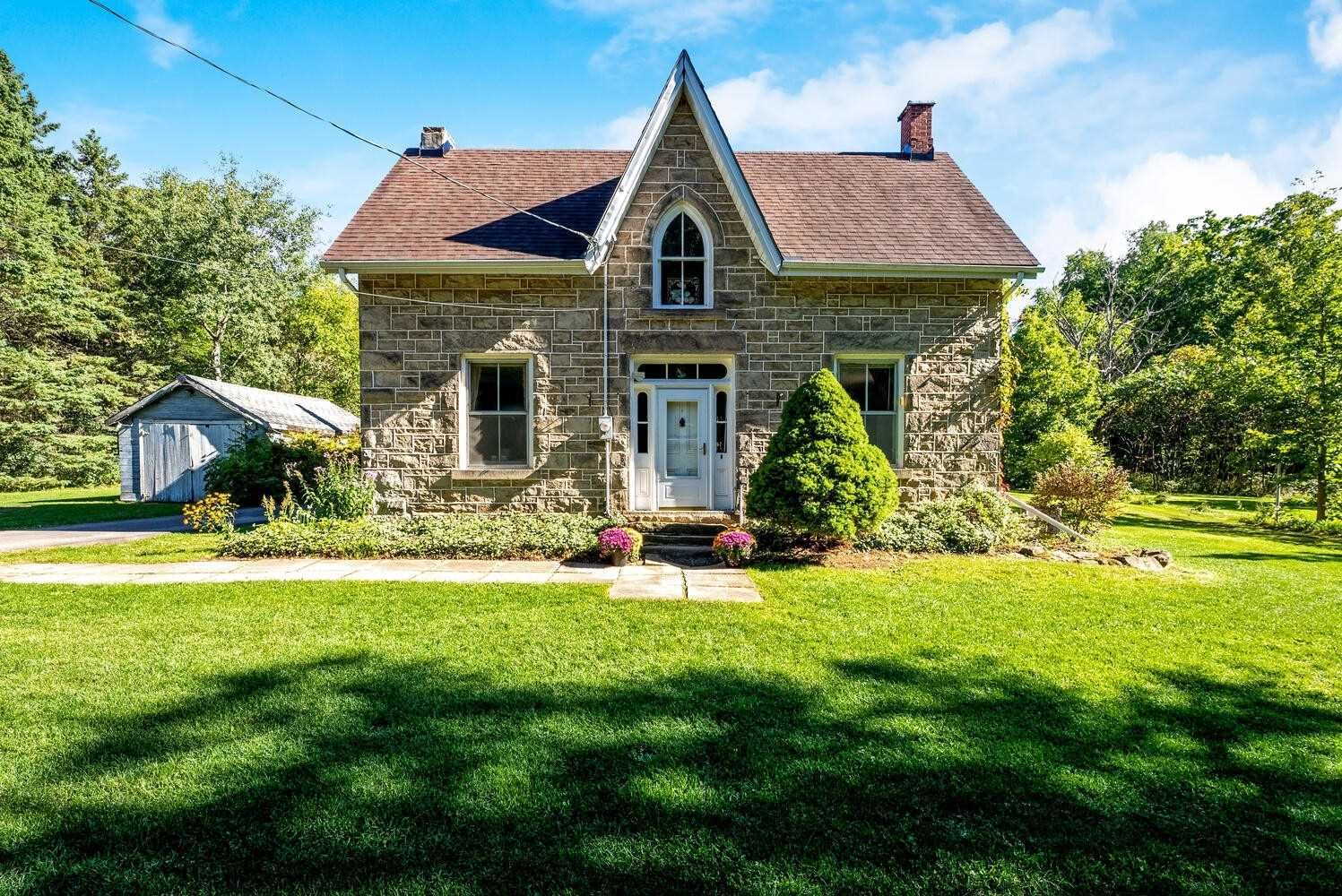 Detached House sold at 12056 20th Sideroad, Halton Hills, Ontario, L0P1H0 - Limehouse - MLS: W5884821