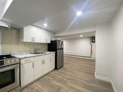 Property leased at 102-1016 Weston Road, Toronto, Mount Dennis, M6N 3R9 - MLS: W5886321