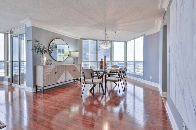 1604 - 55 Kingsbridge Garden Circle
