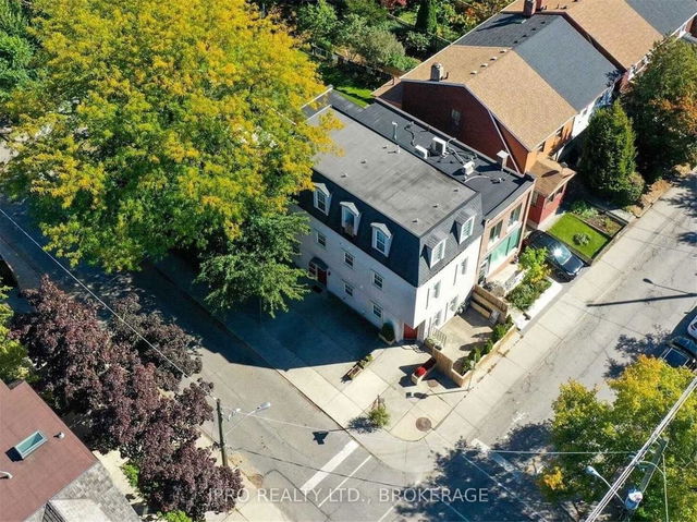 195 Sorauren Avenue