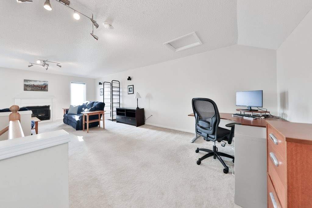 Listing Image 24