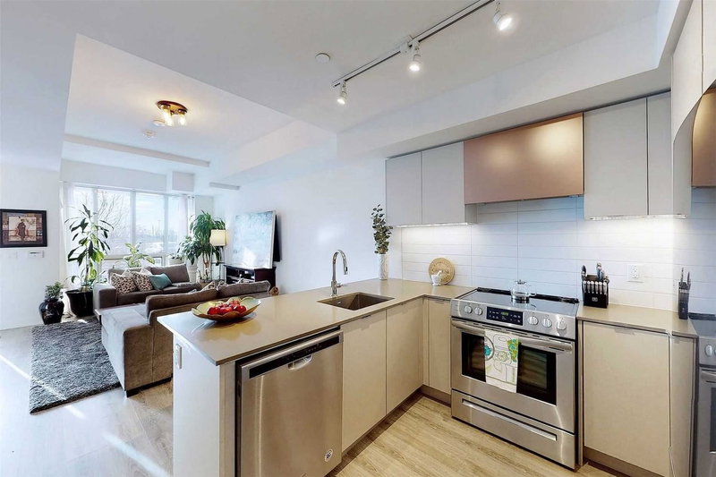 104 - 30 Gibbs Rd, Toronto, M9B 0E4 | Image 3