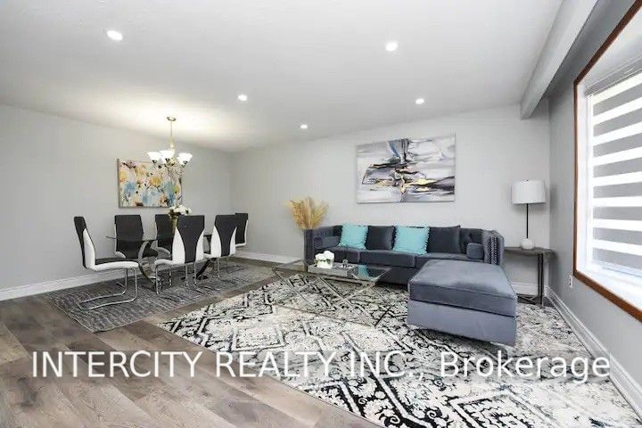 Main - 13 Armbro Ave, Brampton, L6Y 1X1 | Image 3