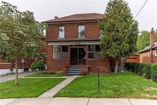 182 Queens Avenue