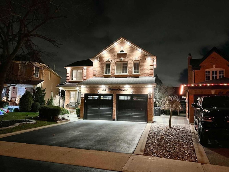 33 Hutton Cres, Caledon, L7C 1A3 | Image 3