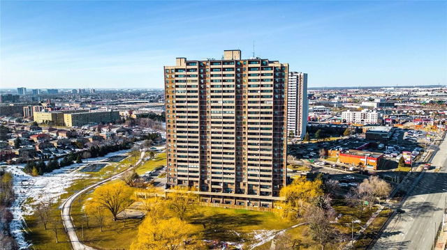 402 - 3390 Weston Road