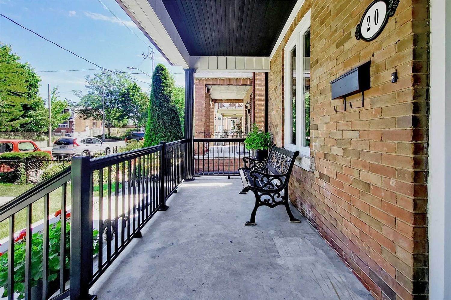 Listing Image 2