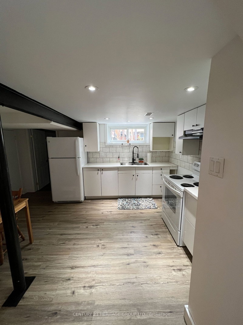 Bsmt - 75 St Lucie Dr, Toronto, M9M 1T1 | Image 2